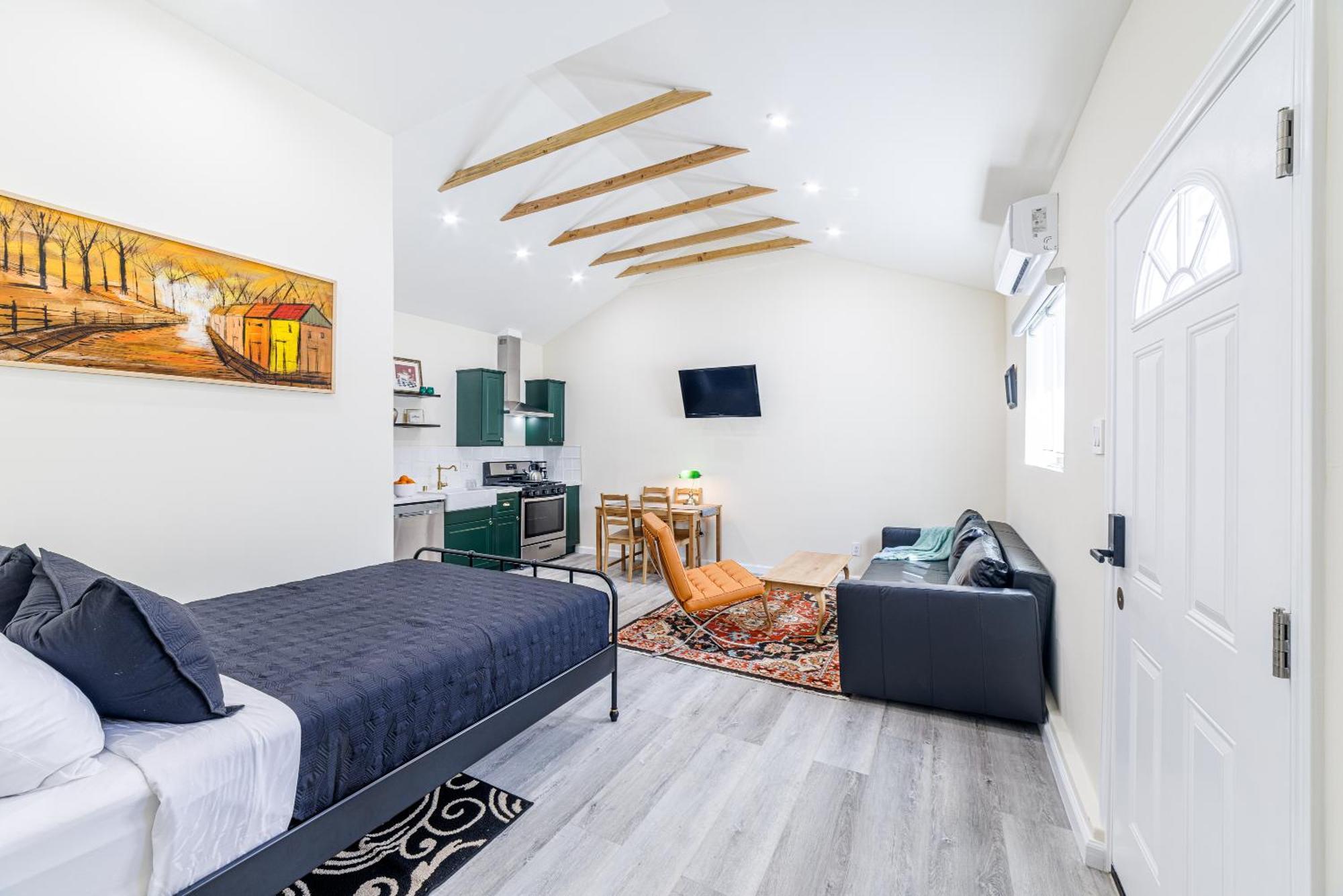 Private Stylish Studio, Near Csun, Fast Wi-Fi Los Angeles Exterior photo